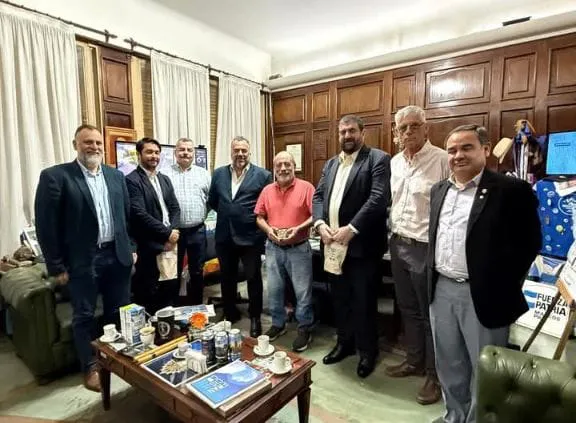 ac990bdd-2b3a-4c3e-ad80-56b5c2f088c2