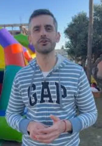 1213b800-3009-4d7b-a400-476953298ad5