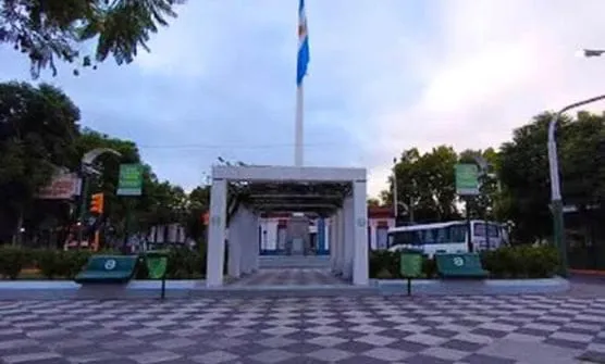 004edcda-b575-4081-991f-cc0839d4db56