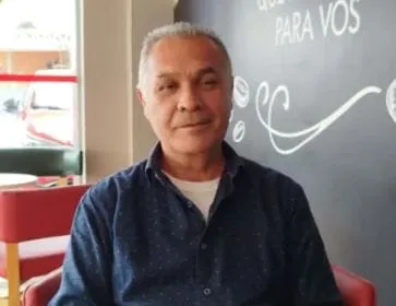 b2a977f9-2224-4bf5-97af-c2d73df19535