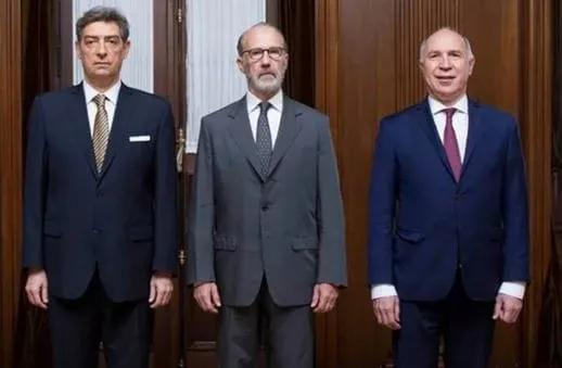 24d7e0dc-93cd-45b0-820d-e0eca5a10035