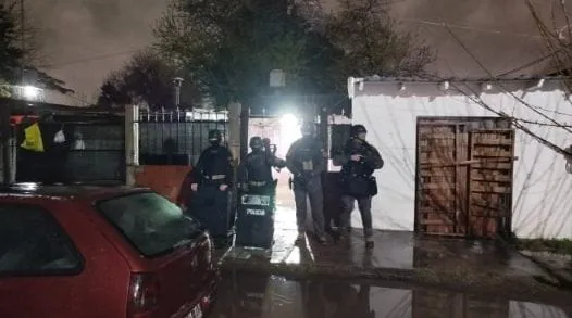 a9fdeaef-4b13-49fd-9f1d-30290349bdb9