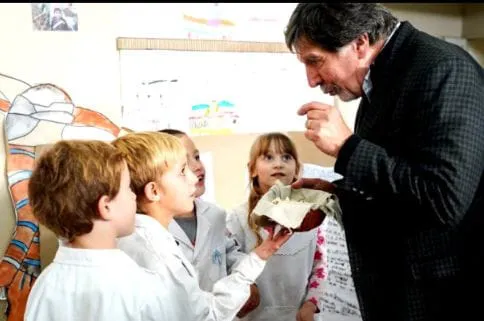 e53cafbe-4845-406a-96ed-888e2d8ed07a