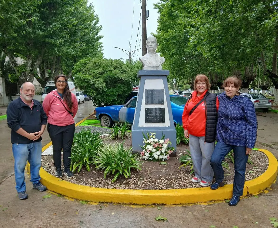 2e21de7e-2990-47f6-93e8-6160575db584