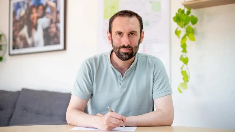 670851e03e3a6_386_217_2x!