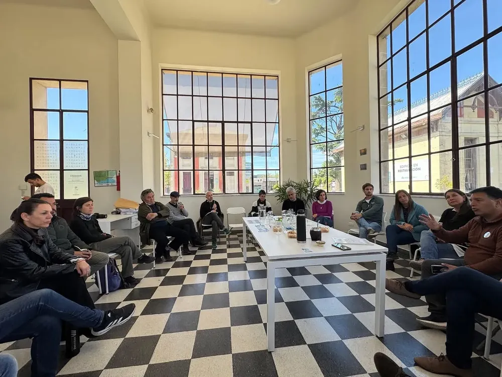 b2e27fd3-5ac9-4b0d-b0af-9fb62124d256