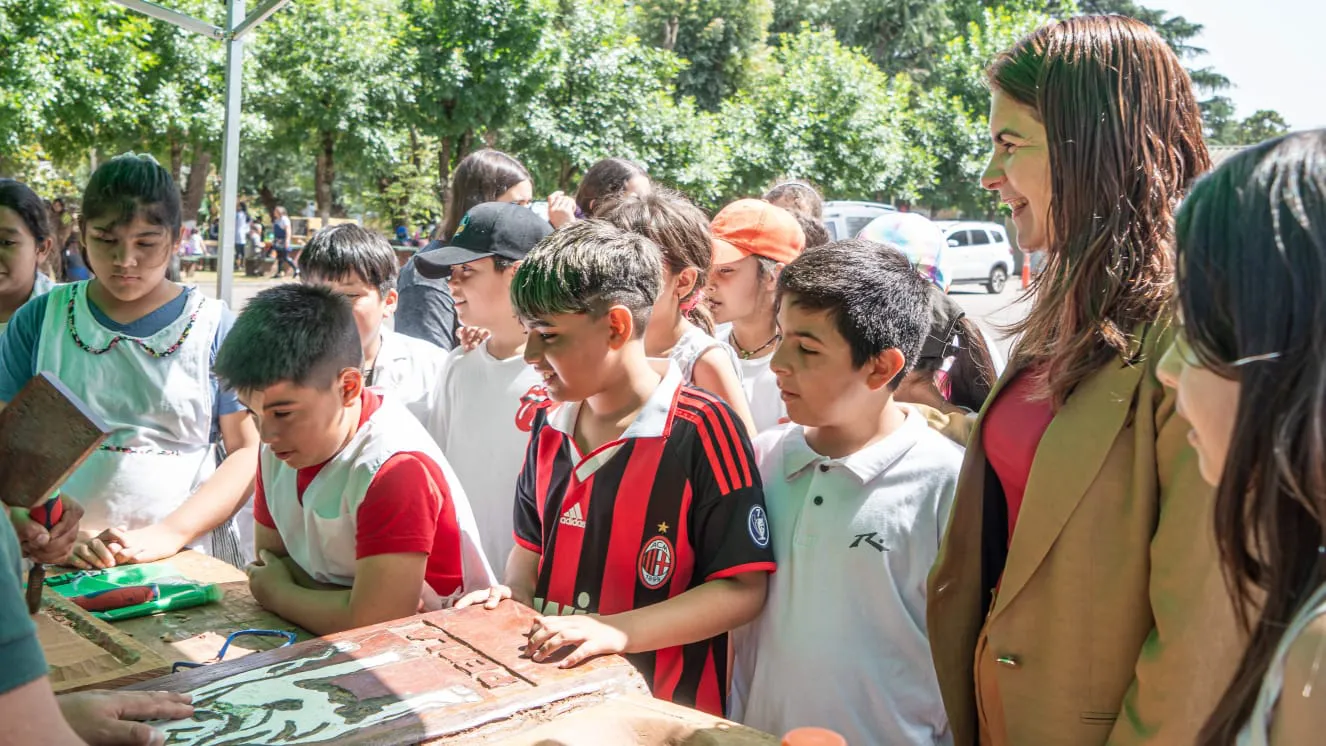 83958b06-6a7c-4763-8266-3186c6fd7632