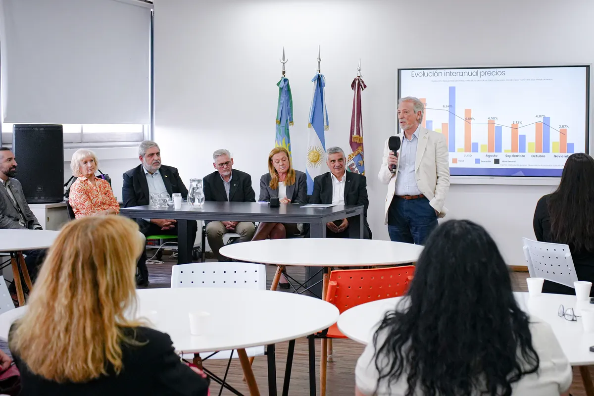 observatorio-economico-y-social-la-universidad-moron3jpg