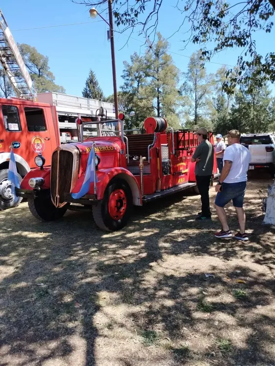 4cb39858-9572-46b5-b362-9dd4357e4064