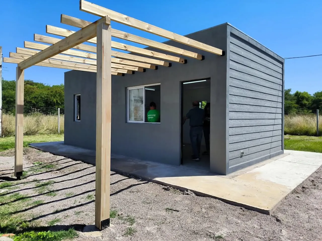 WhatsApp Image 2025-12-21 at 20.17.00