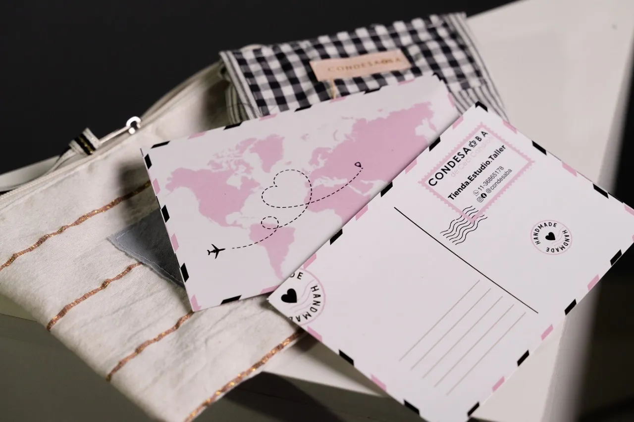 e8b4c3f9-1f4d-4056-9659-e51ba38a1a30