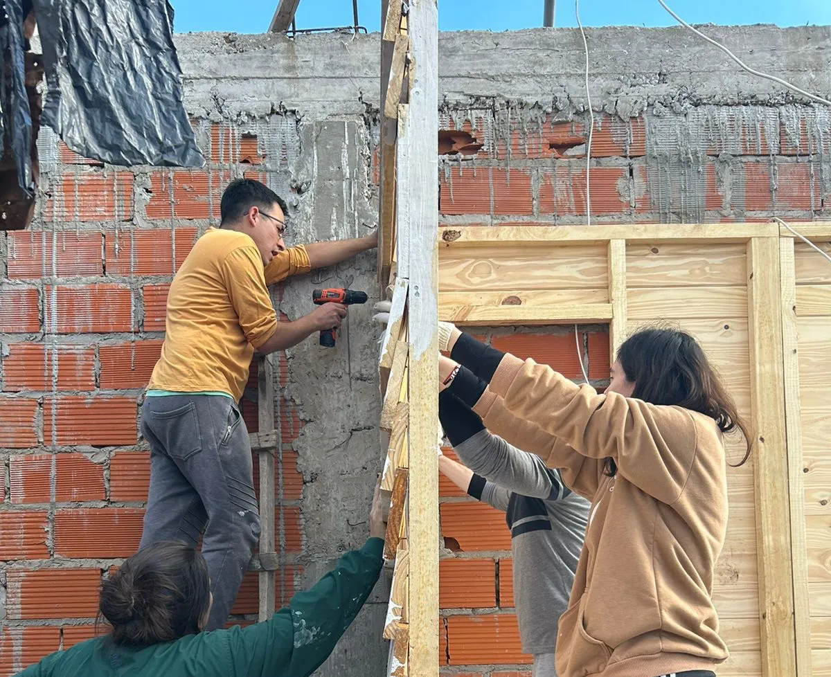 6e8fa181-02d0-4dd4-a41e-e2ae9f2852da