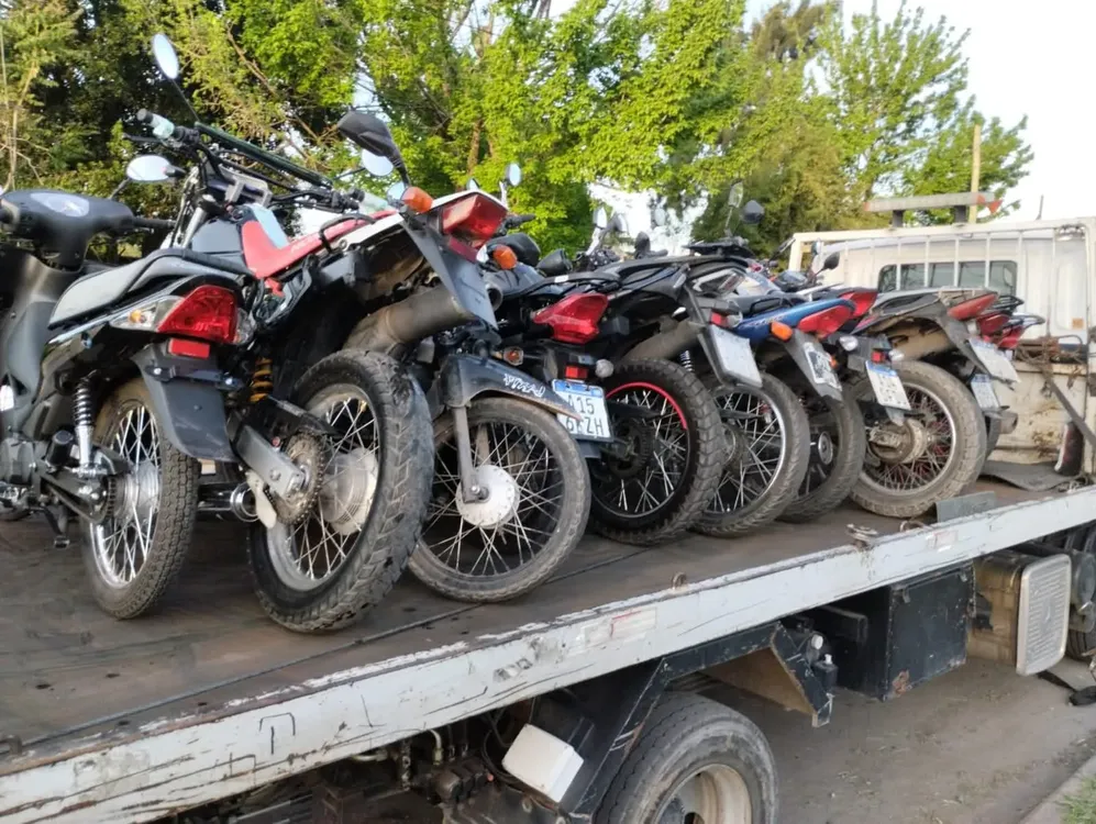 d4c2b2e5-a6d6-41a9-a48d-8bd958f4f400