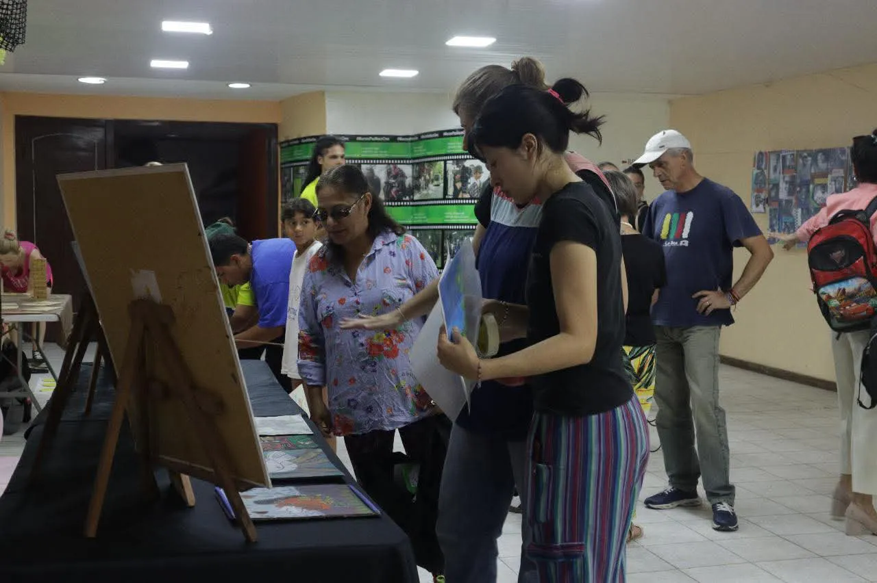 8383855a-1afc-421a-87c1-af0d8b21d3ce