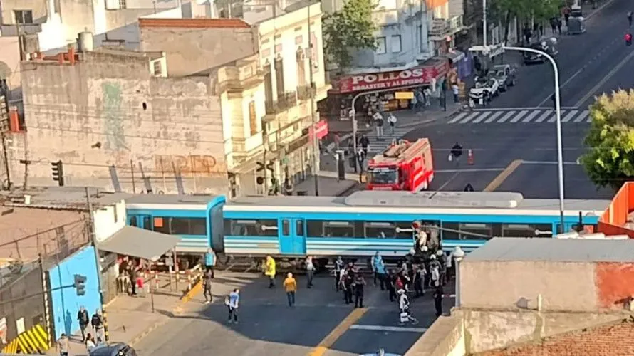 Línea Sarmiento El tren arrolló a una mujer en Morón