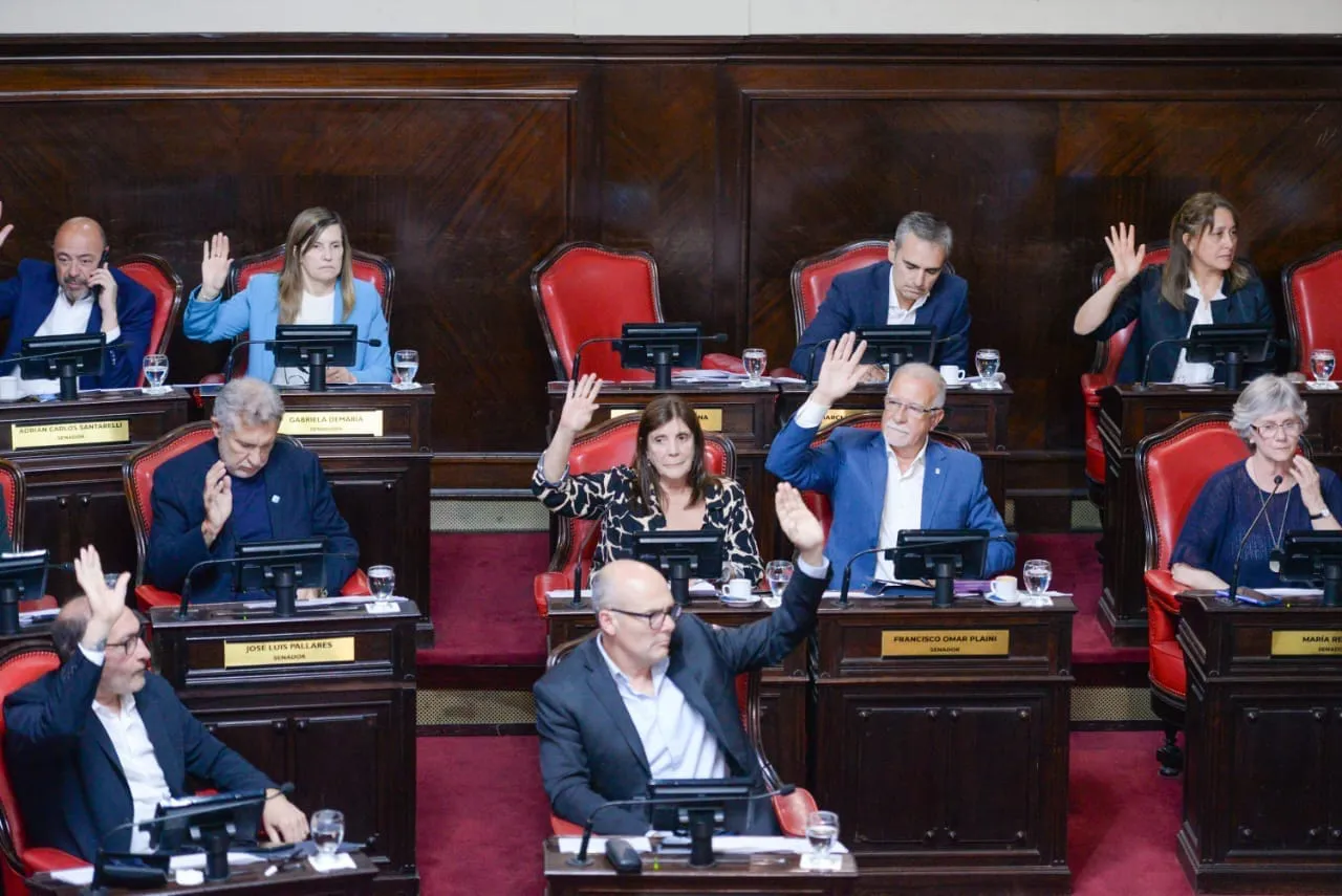 b1ab6325-91d0-4bea-b0c0-78f61ef4e7ae