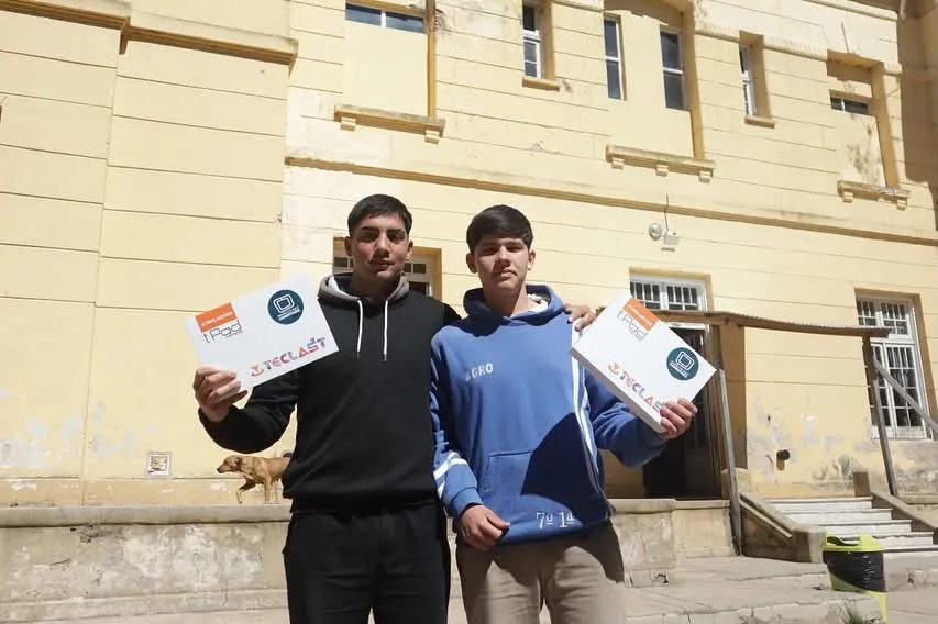 fa958464-88bd-4915-9e2e-a63db14045fb