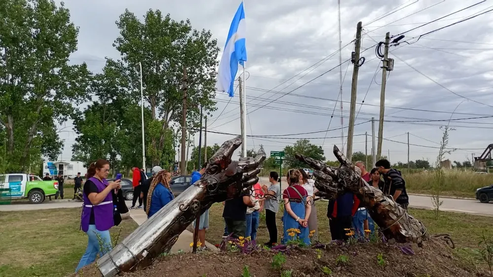 b1a76af4-ba04-403d-b6b2-c25b26883fd4