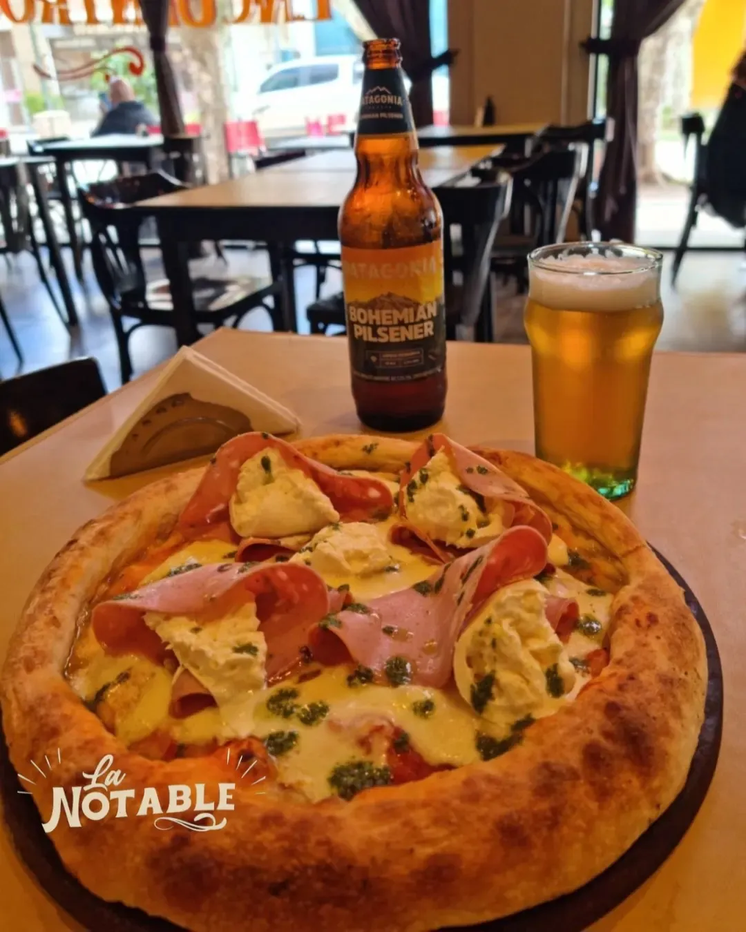 aa42fe0b-0cdc-42f1-8100-8a22f7e86095