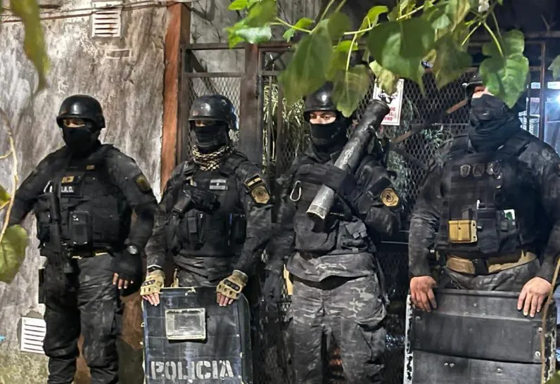 NOTA 1 CRIMEN