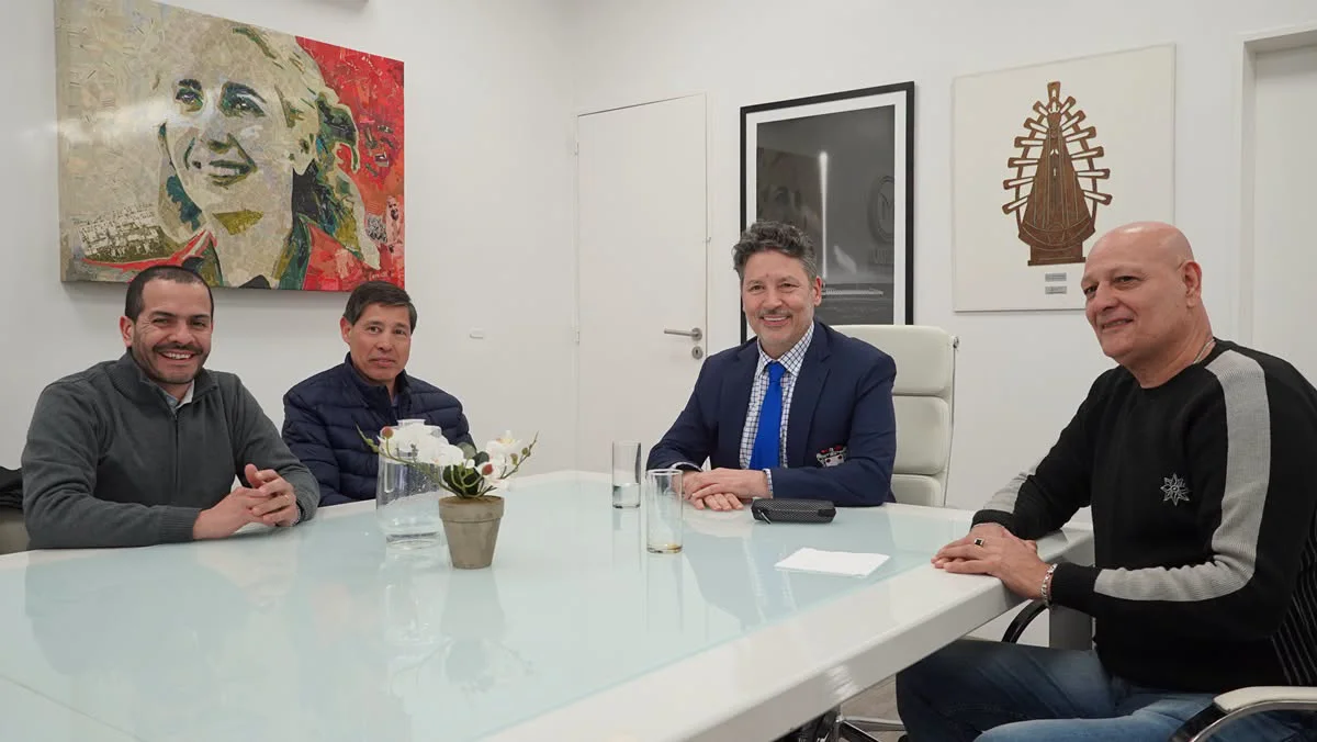 menendez-reunion-con-representantes-de-municipales