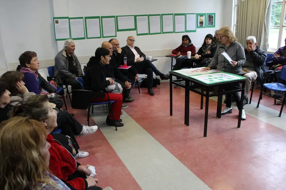 8c057d16-44cc-4398-a0f8-cb27ec015bb5