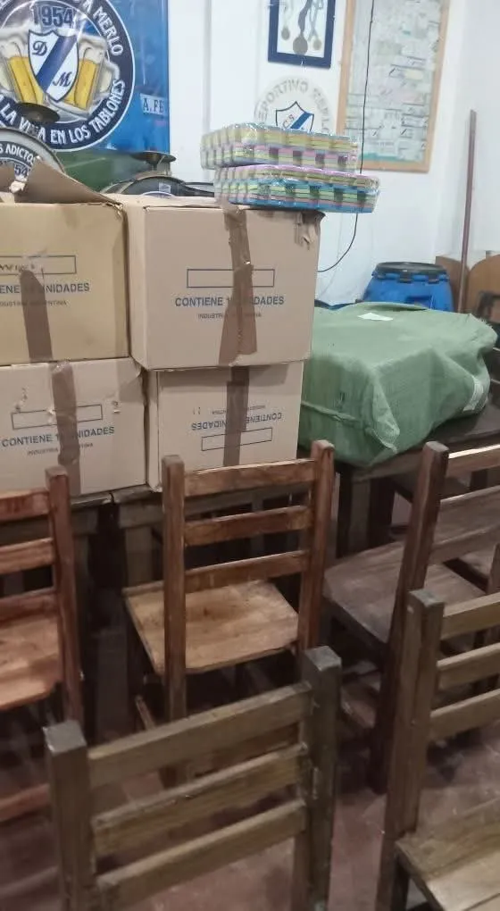 b2499488-d620-4af4-bf3b-e5998a3d8f44