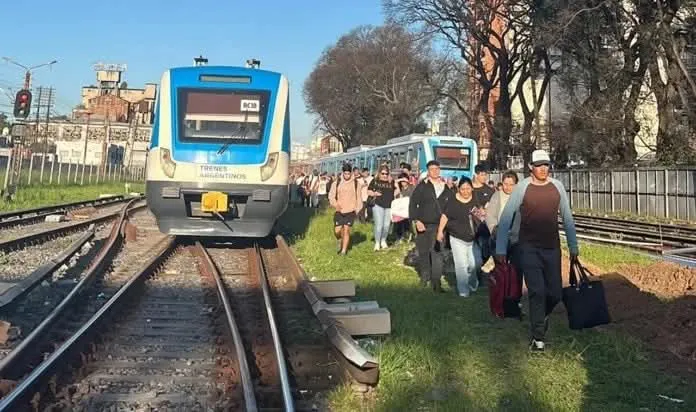 4b6cd01b-e64b-49bf-8bf1-372ea55958bc